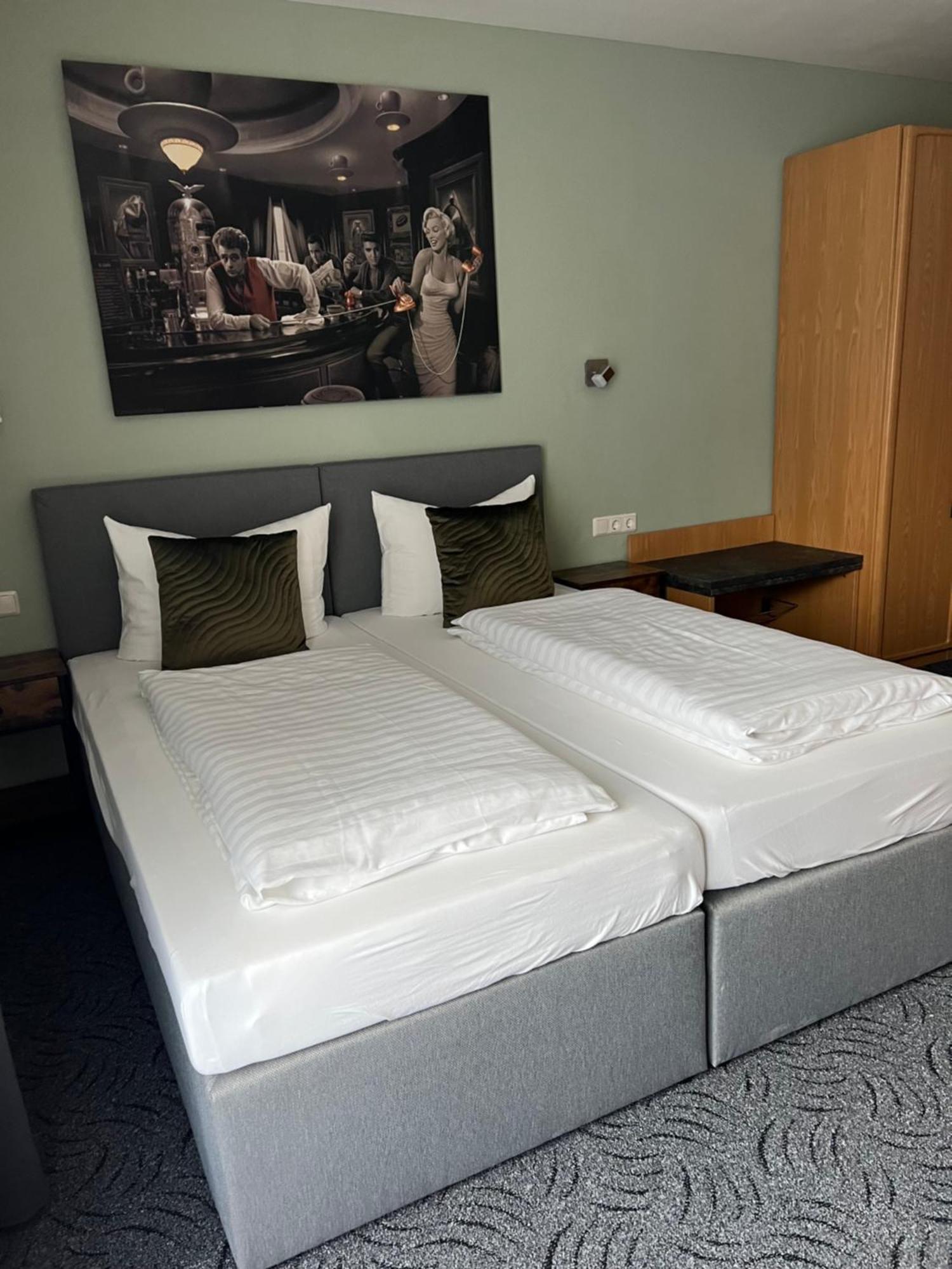 Hotel Aggertal Ґуммерсбах Екстер'єр фото