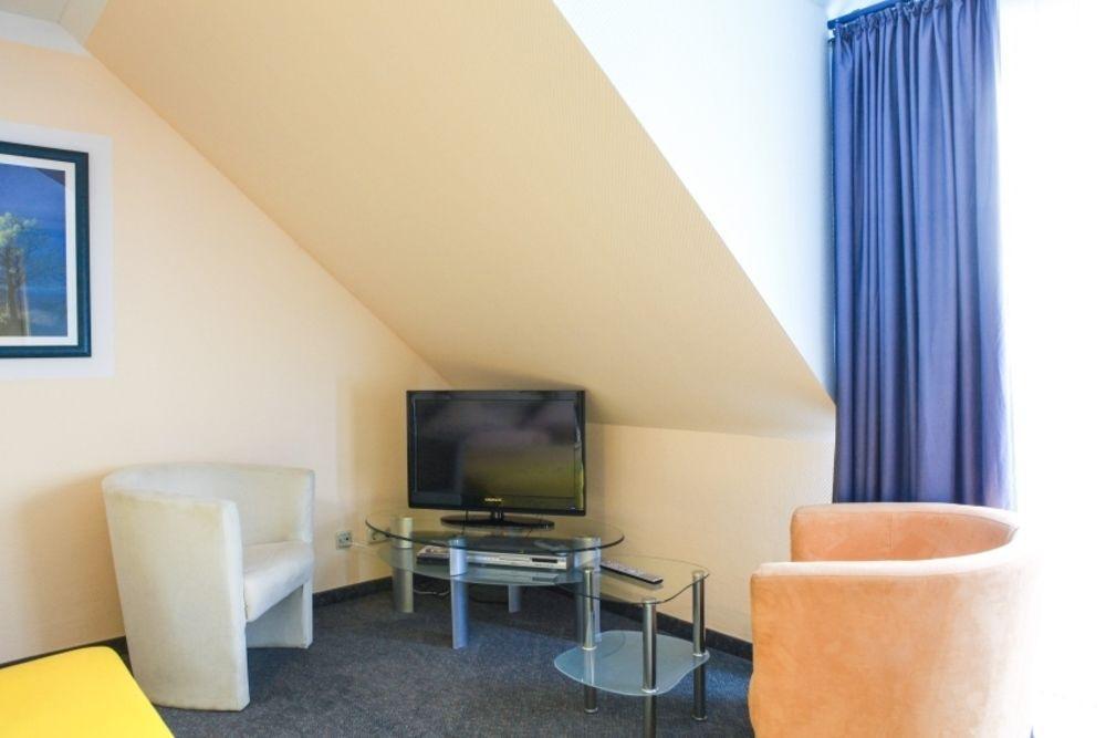 Hotel Aggertal Ґуммерсбах Екстер'єр фото