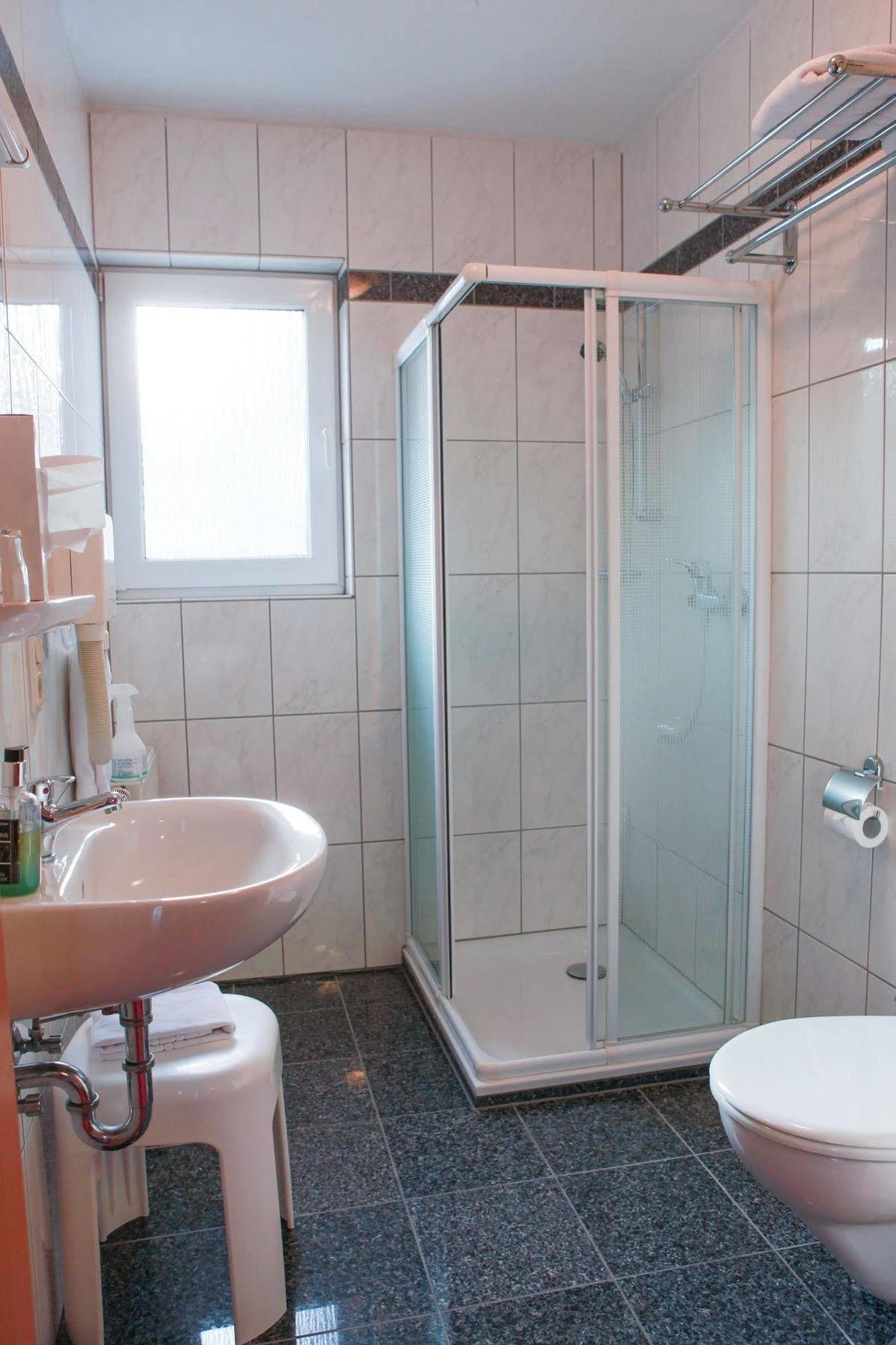 Hotel Aggertal Ґуммерсбах Екстер'єр фото
